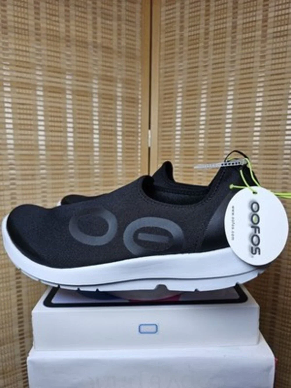 Oofos Oomg Sport Recovery Shoes Black Men's US 15 UK 14 EU 48 New with Tags